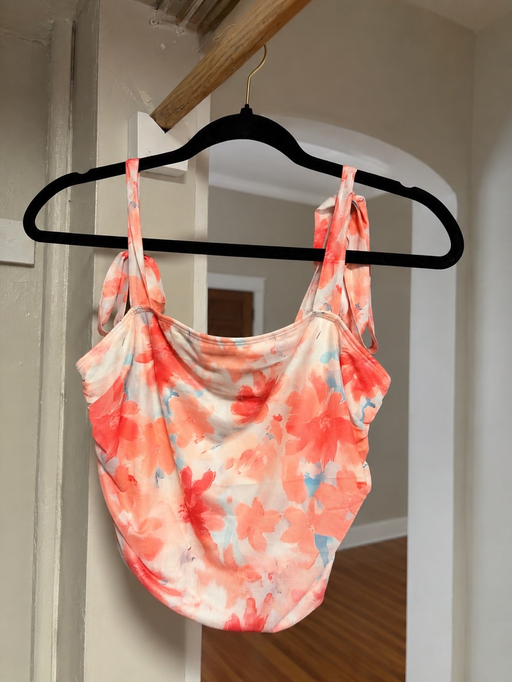 Floral Tie Strap Crop Top Tank